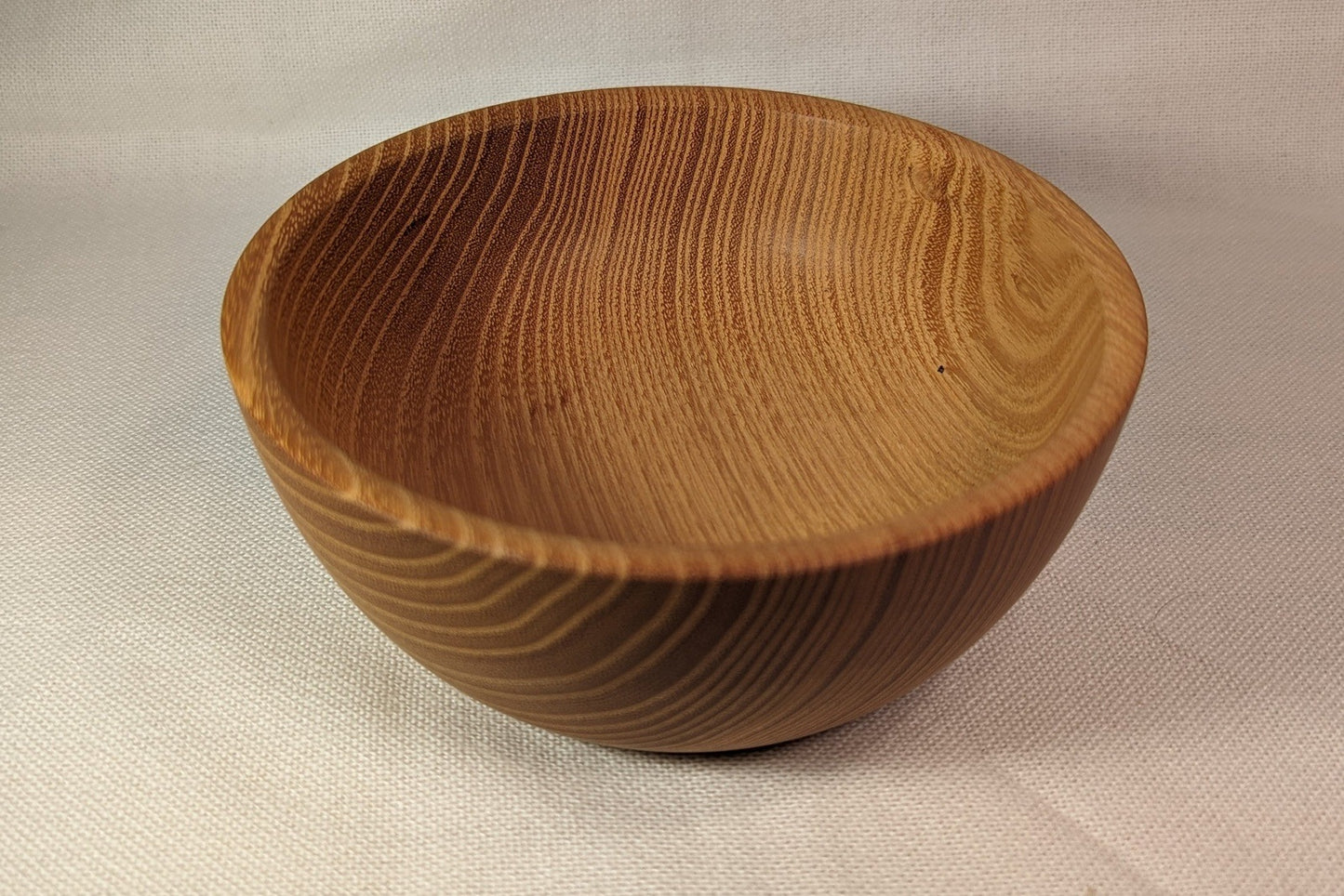 Handmade Acacia Wood Bowls nested set of 4